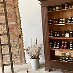Gutshaus - Gut Bed & Breakfast