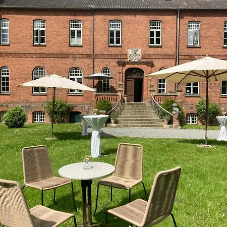 Bed and Breakfast Gutshaus - Gut *