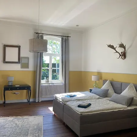 Gutshaus - Gut * Wittmoldt