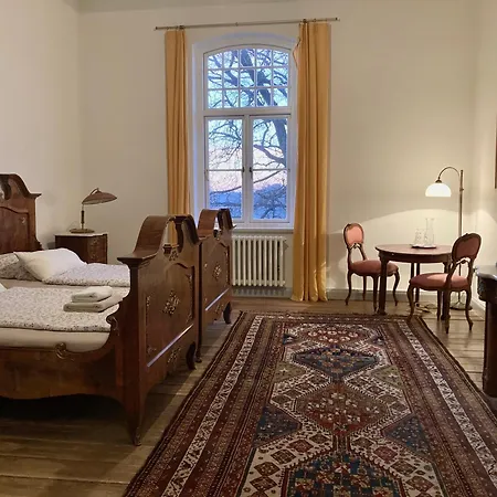 Bed & Breakfast Gutshaus - Gut *