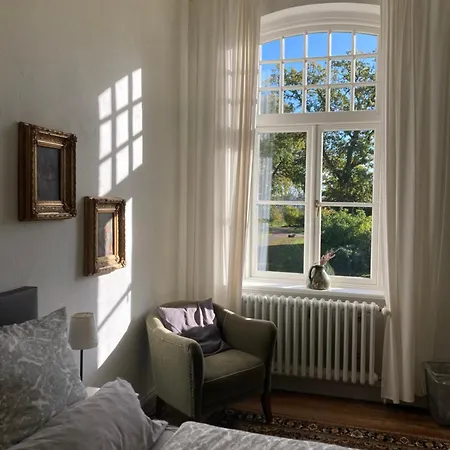 Bed & Breakfast Gutshaus - Gut *